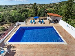Casa O Sonho Near Faro With Private Pool