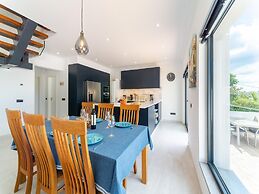 Casa O Sonho Near Faro With Private Pool