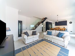 Casa O Sonho Near Faro With Private Pool