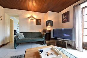 Holiday Home in Grury With Pool & Garden