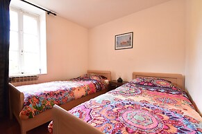 Holiday Home in Grury With Pool & Garden