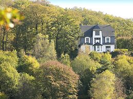 Quaint Holiday Home in Bouillon Ardennes