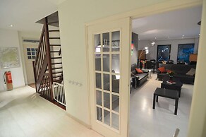 Veluwe Edge Group Villa With Fire Pit