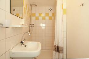 Family Villa w/ Trampoline, Pool