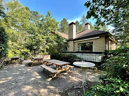 Veluwe Edge Group Villa With Fire Pit