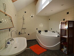 Holiday Home in Izier With Roofed Terrace, Garden, Parking