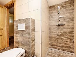 Modern Holiday Home in Meyerode With Terrace