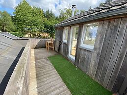 Spacious Chalet in Jalhay with Hot Tub