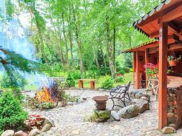 Apartment in Rusko With Garden