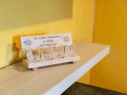 Sunlit Apartment near Ski Area in Hollersbach im Pinzgau