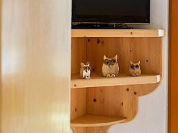 Sunlit Apartment near Ski Area in Hollersbach im Pinzgau