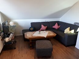 Spacious Apartment near Forest in Emmelbaum