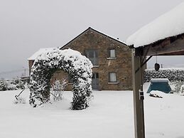 Gorgeous Holiday Home in Stoumont With Garden