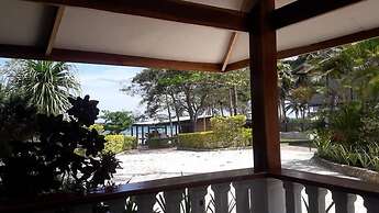 Rainbow Bay Beach and Dive Resort