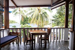 Rainbow Bay Beach and Dive Resort