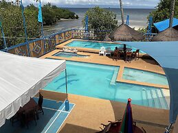 Rainbow Bay Beach and Dive Resort