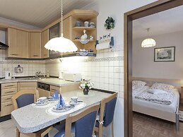 Cozy Apartment near Forest in Hullersen
