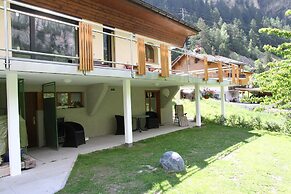Spacious Apartment in Saint Niklaus near Mattertal Ski Area