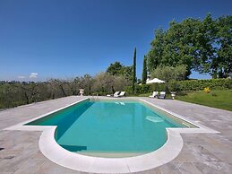 Holiday Home in Selci With Saltwater Pool