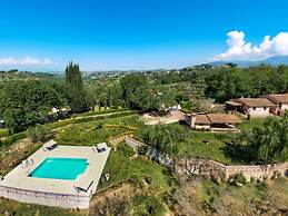 Holiday Home in Selci With Saltwater Pool