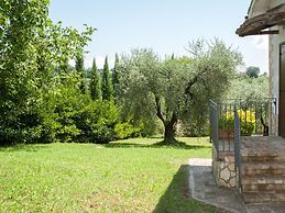 Holiday Home in Selci With Saltwater Pool