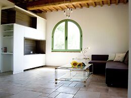 Belvilla by OYO Sparsa Girasole