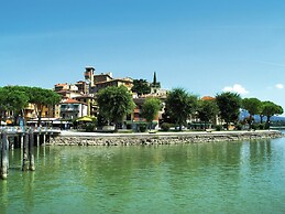 Belvilla by OYO Sparsa Girasole