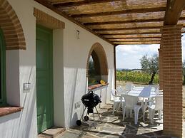 Belvilla by OYO Sparsa Girasole