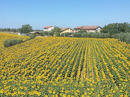 Belvilla by OYO Sparsa Girasole