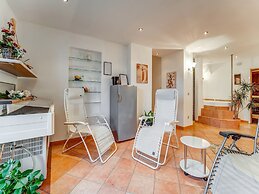 Apartment With Wellness Oasis