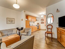 Apartment With Wellness Oasis