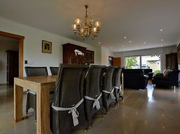 Spacious Villa in Zingem With Garden