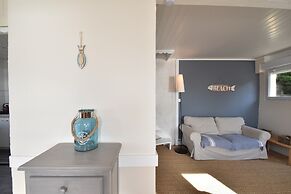Sea View Stay in Fermanville