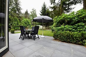 Modern Chalet With a Nice Garden