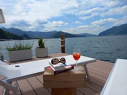 Ello Apartment for Lake Adventures