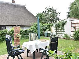 Wohnung in Alt Bukow mit Garten