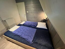 Family Bungalow by the Fen