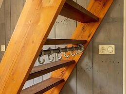 Family Bungalow by the Fen