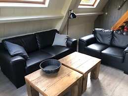 Family Bungalow by the Fen