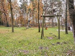 Family Bungalow by the Fen