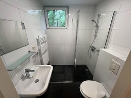 Family Bungalow by the Fen