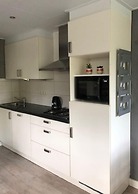 Family Bungalow by the Fen