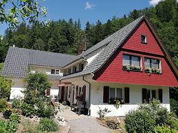 Pretty Apartment in Oppenau near Black Forest National Park