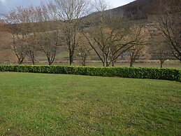 Apartment in Trittenheim With Terrace and Garden