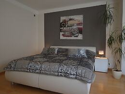 Apartment in Trittenheim With Terrace and Garden