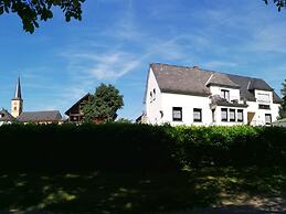 Apartment in Trittenheim With Terrace and Garden