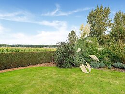 Holiday Home in Oombergen With Terrace and Garden