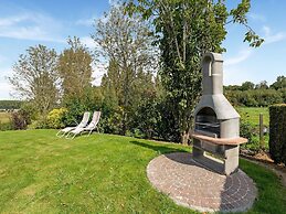 Holiday Home in Oombergen With Terrace and Garden