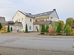 Spacious Apartment With Private Terrace