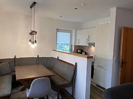 Detached Holiday Home in Sauerland near Winterberg with Terrace & Gard